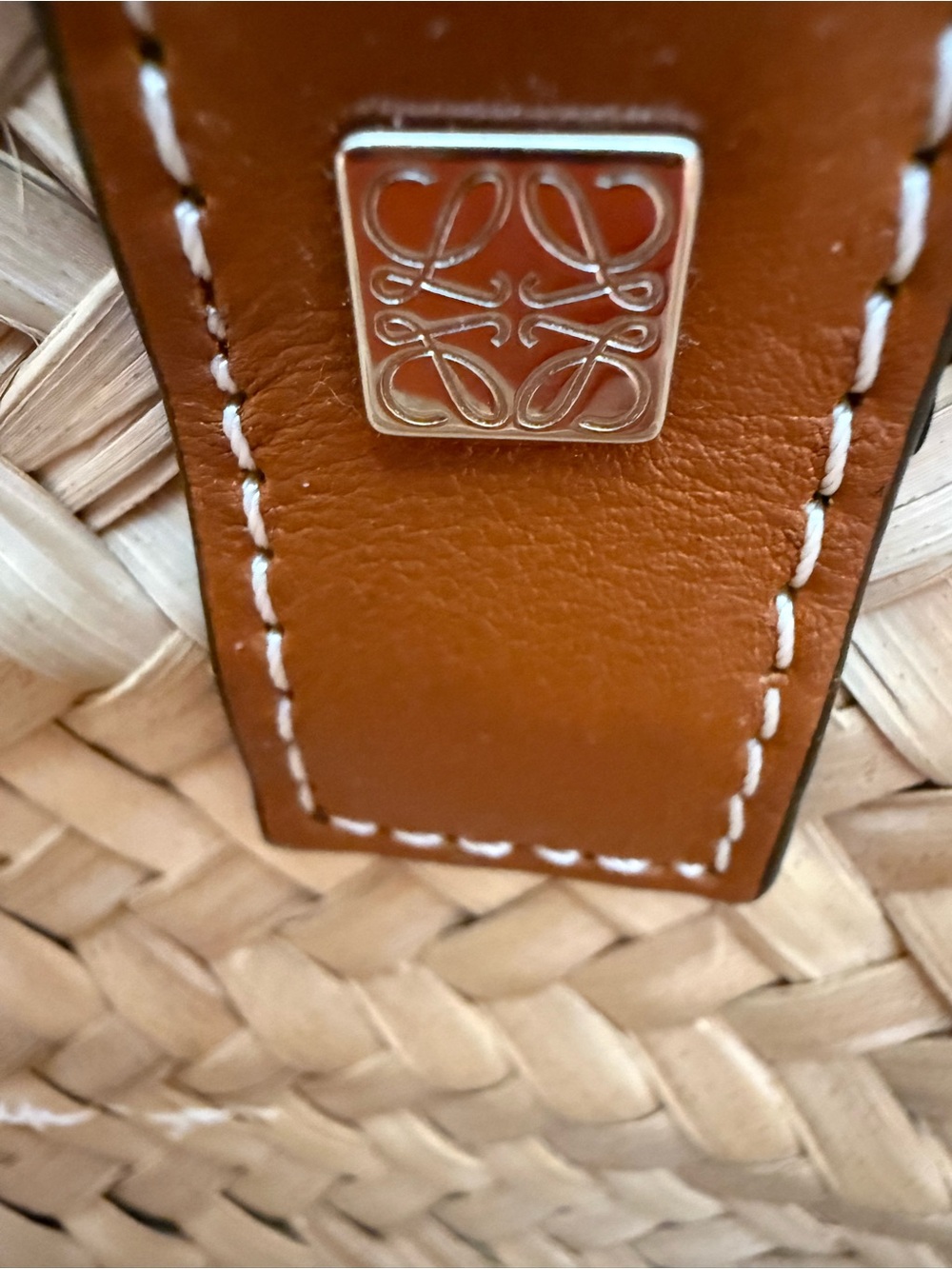 Loewe Natural Straw Raffia Tote with Tan Leather Trim - Picture 6 of 7